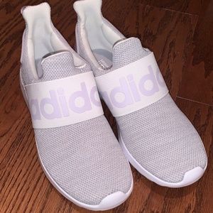 Adidas Slip on sneaker
